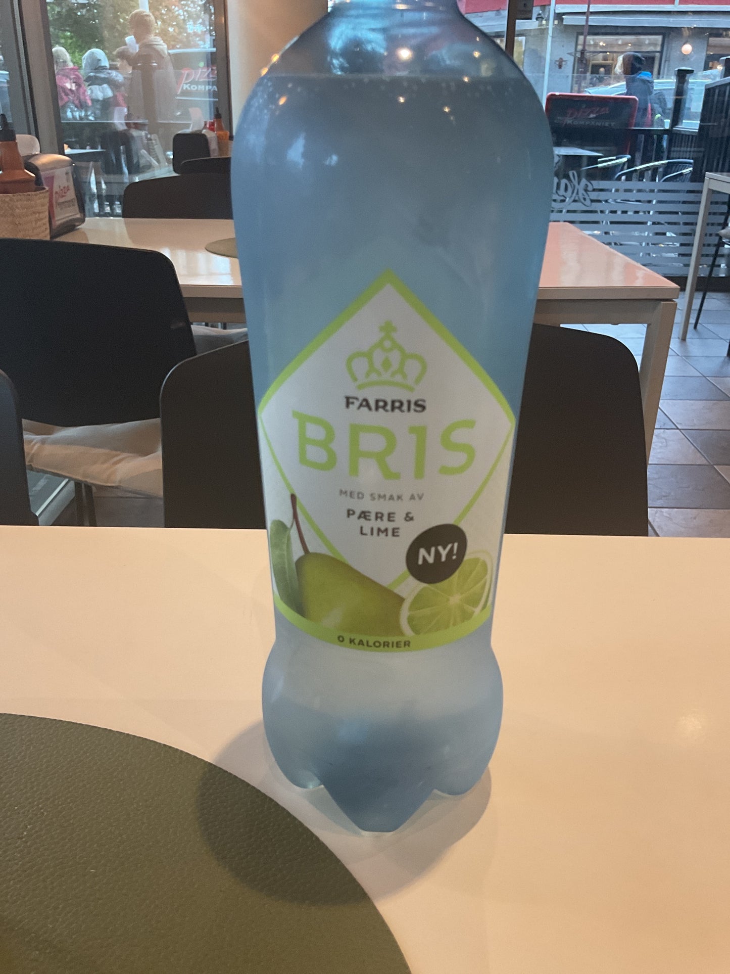 Farris Bris Pære & Lime 1.5l